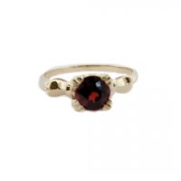 Estate 1940's Garnet Ring
