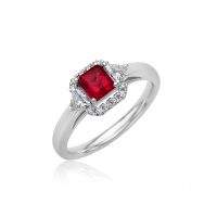Red Emerald & Diamond Ring